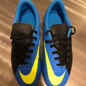 Boy’s Hypervenom Phade III FG Soccer Cleats
